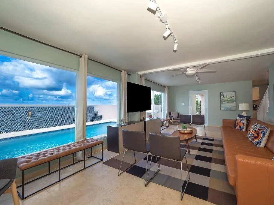 Casa Del Mar - Large Ocean Front Home On Sandy Beach With Pool Loiza Вилла